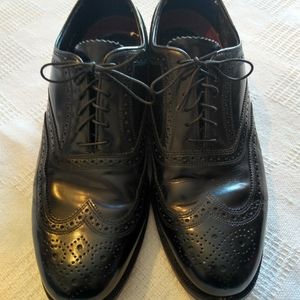 Florsheim Men's Black Dress shoes size 9.5 3E